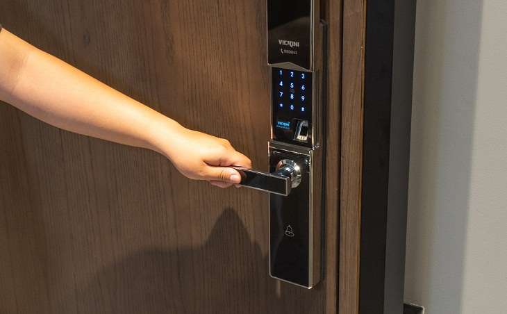Sửa chữa ổ khóa vân tay tại Quận 10