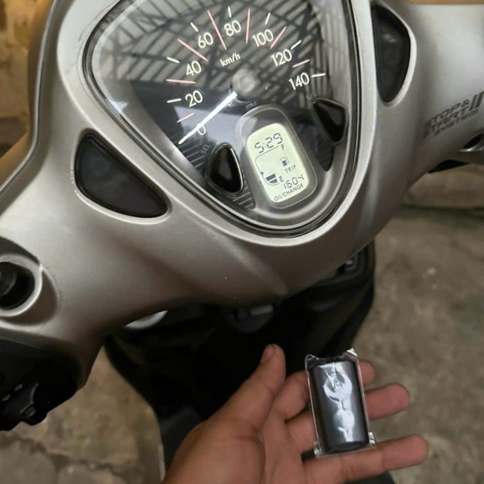 Làm chìa khóa Smartkey xe Vespa tại Quận Bình Chánh, HCM - Có đầy đủ tính năng